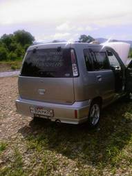 2001 Nissan Cube Pictures