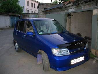 2001 Nissan Cube Pictures