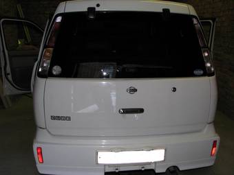 2001 Nissan Cube Photos