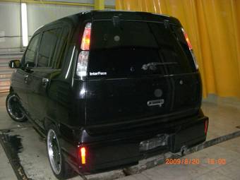 2001 Nissan Cube Photos