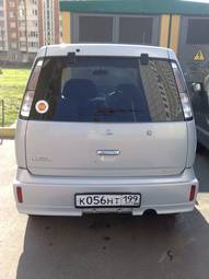 2001 Nissan Cube Photos