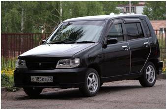 2001 Nissan Cube Pictures