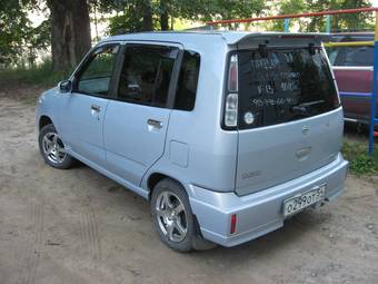 2001 Nissan Cube Images