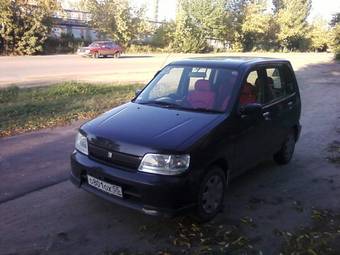 2001 Nissan Cube Images