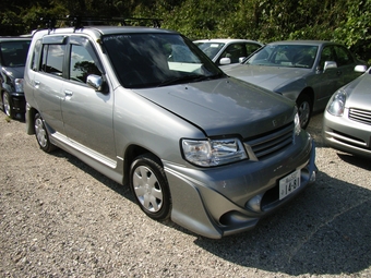 2002 Nissan Cube