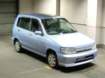 2002 Nissan Cube