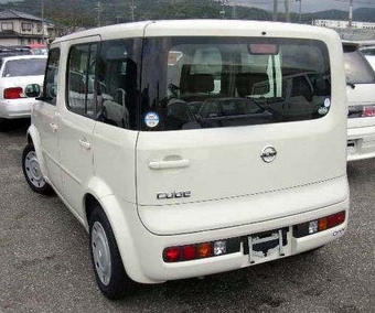 2002 Nissan Cube