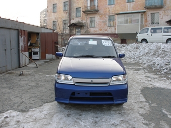 2002 Nissan Cube