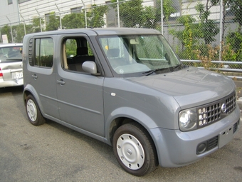 2002 Nissan Cube