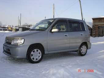 2002 Nissan Cube