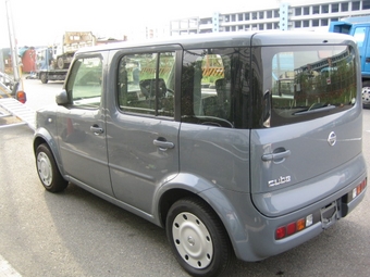 2002 Nissan Cube