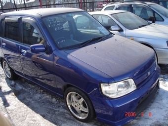 2002 Nissan Cube