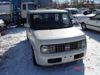 2002 Nissan Cube