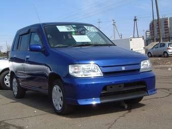 2002 Nissan Cube