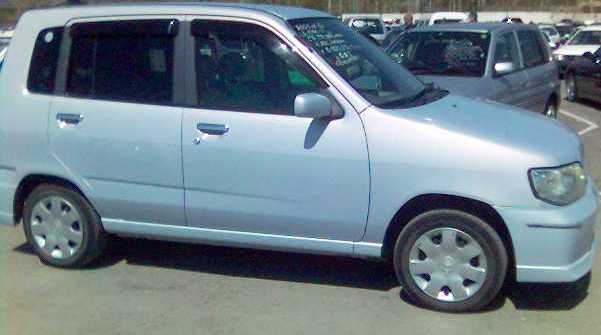 2002 Nissan Cube