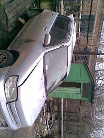 2002 Nissan Cube