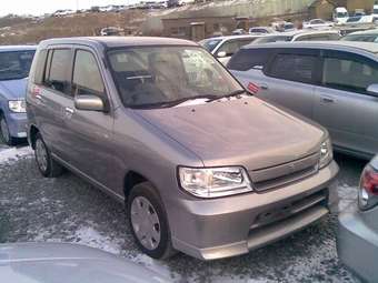 2002 Nissan Cube