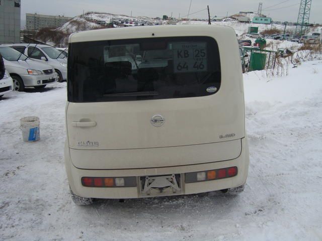 2002 Nissan Cube