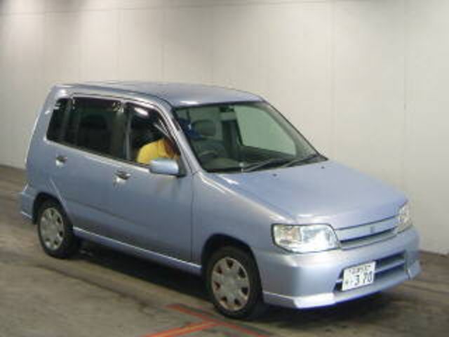 2002 Nissan Cube