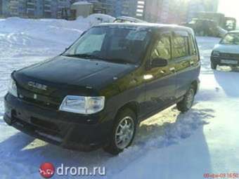 2002 Nissan Cube