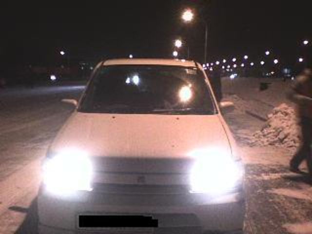 2002 Nissan Cube