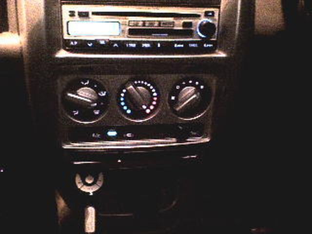2002 Nissan Cube