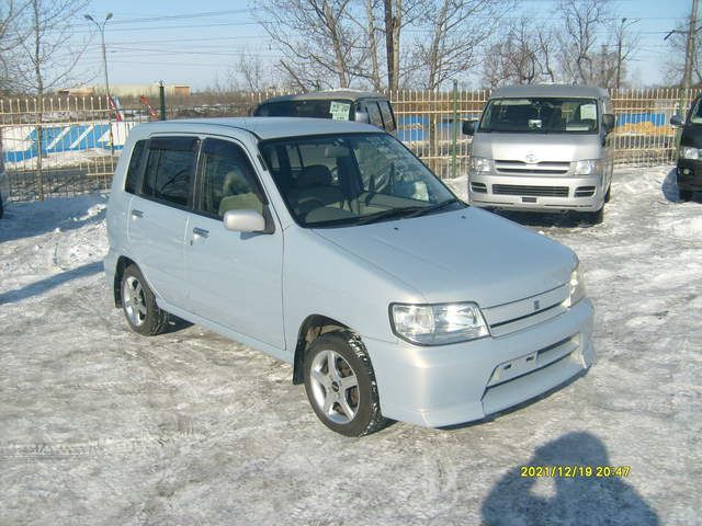 2002 Nissan Cube