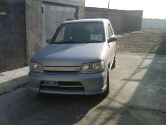 2002 Nissan Cube