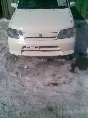 2002 Nissan Cube