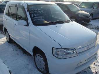 2002 Nissan Cube