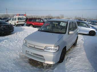 2002 Nissan Cube