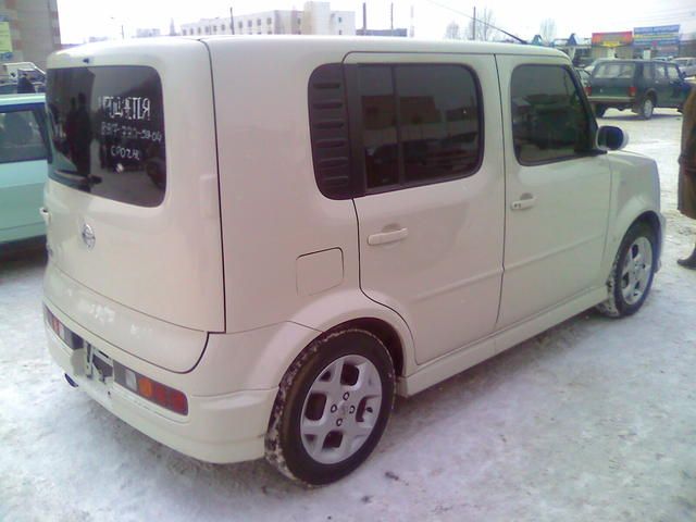 2002 Nissan Cube