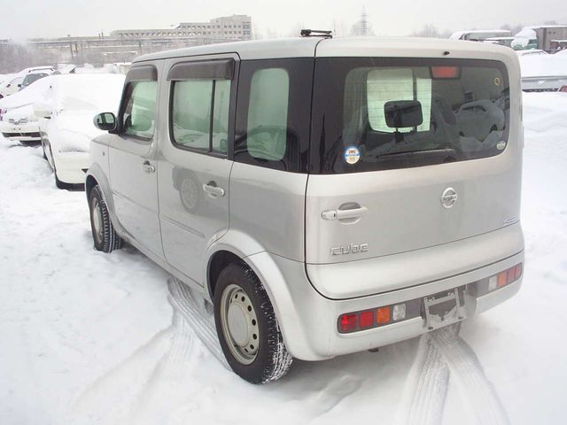 2002 Nissan Cube