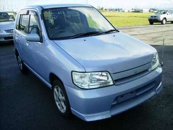 2002 Nissan Cube