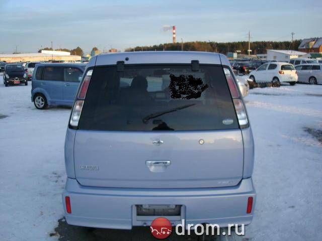 2002 Nissan Cube