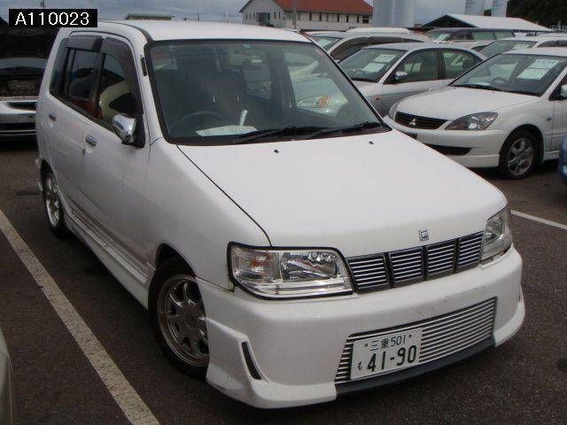 2002 Nissan Cube