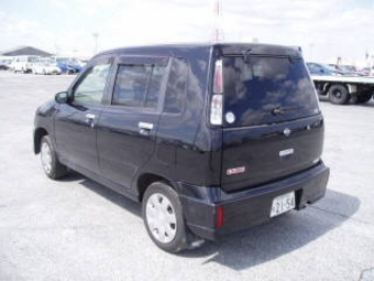 2002 Nissan Cube