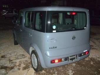 2002 Nissan Cube Pictures