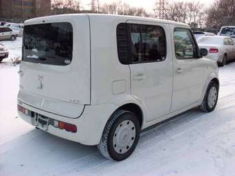 2002 Nissan Cube Pictures