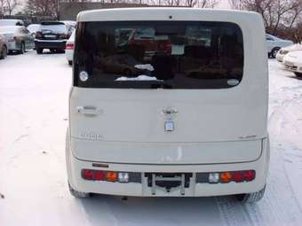 2002 Nissan Cube Photos