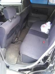 2002 Nissan Cube Photos