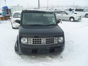 2002 Nissan Cube Pictures