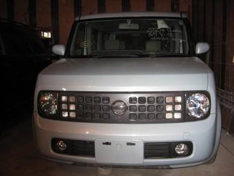 2002 Nissan Cube Pictures