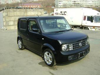 2002 Nissan Cube Pictures