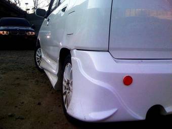 2002 Nissan Cube Photos