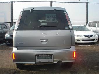 2002 Nissan Cube Photos