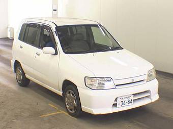 2002 Nissan Cube Images