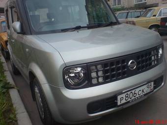 2002 Nissan Cube Photos