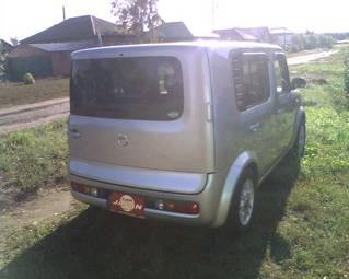 2002 Nissan Cube Pictures