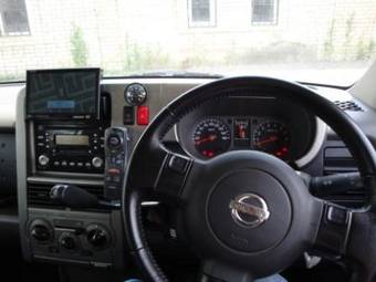 2002 Nissan Cube Pictures